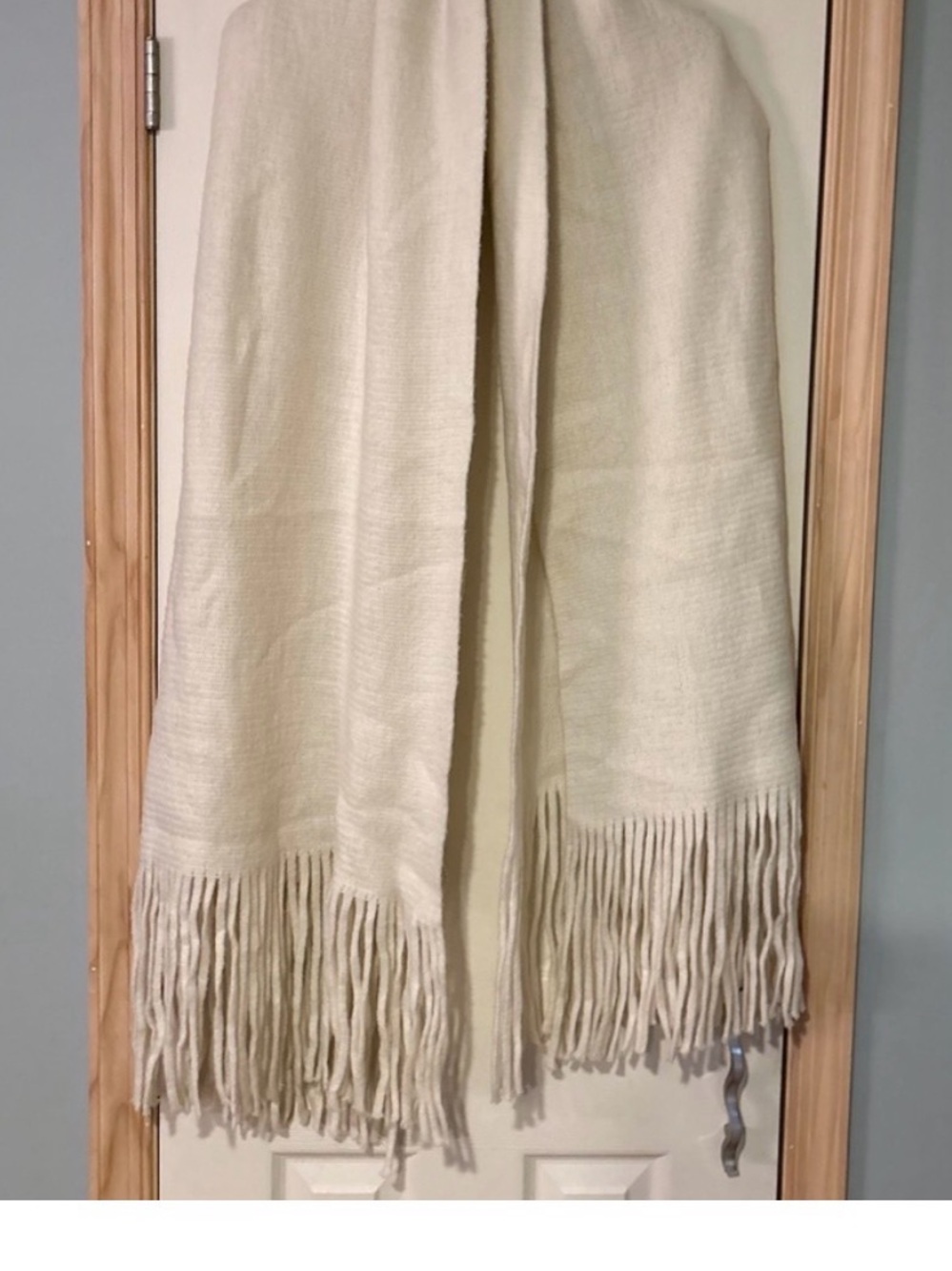 Anthropologie Cream Fringe Winter Scarf/Wrap (6ft) — Excellent Used Condition